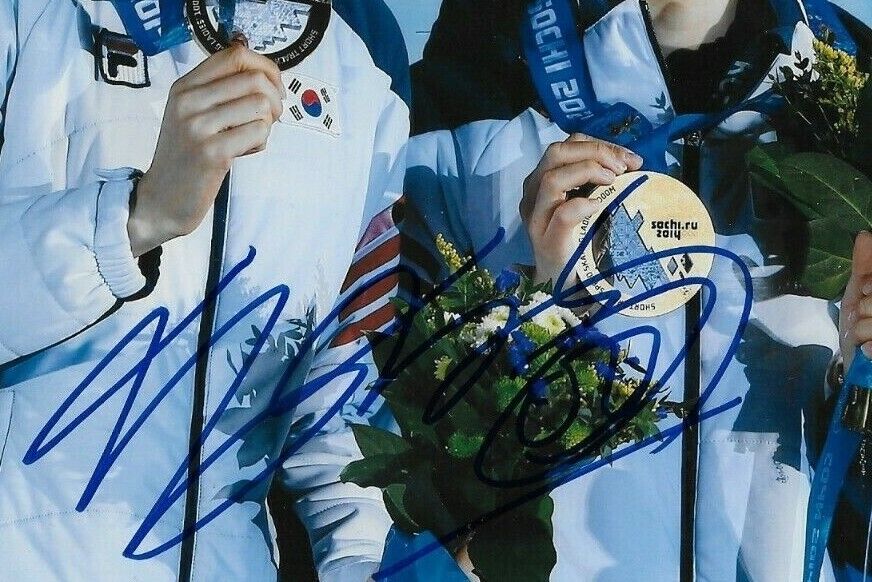Auto. Park Seung Hi + Shim Suk Hee + Kexin Fan Short Track Speed Skating 8x10