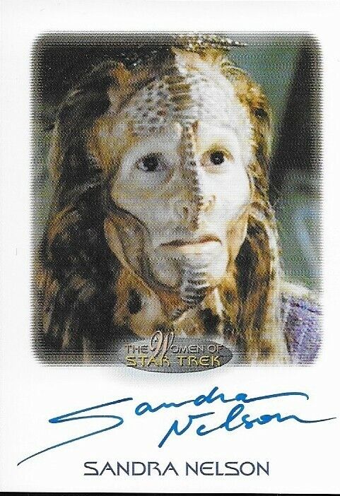 Carte autographiée de Sandra Nelson dans le rôle de Marayna tirée des femmes de Star Trek Voyager