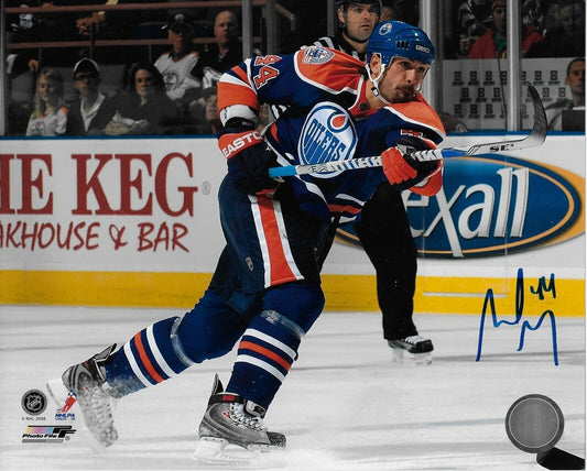 Autographed Edmonton Oilers Sheldon Souray 8x10 Photo Original