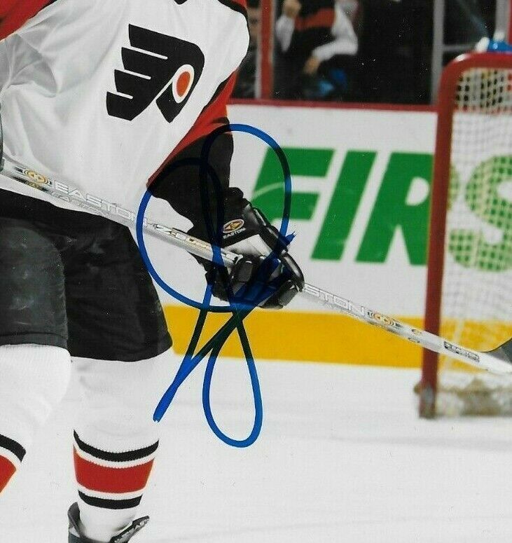 Autographed Philadelphia Flyers Joe Sacco 8x10 Photo Original