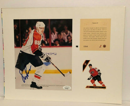 Autographed Kelly Russell Studios Philadelphia Flyers Eric Lindros with JSA