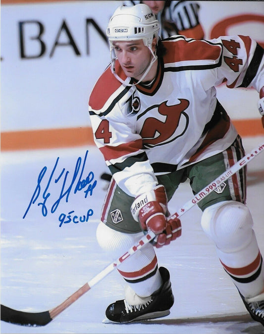 Auto. New Jersey Devils Stephane Richer 8x10 Photo #9 with Inscription 95 Cup