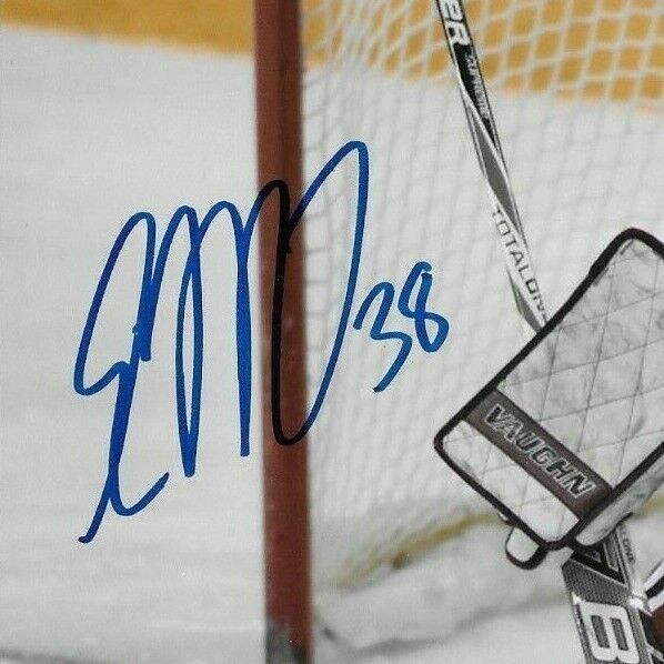 Autographed Emerance Maschmeyer Harvard University Womens Hockey 8x10 Photo #4