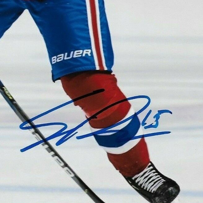 Photo autographiée 8x10 des Canadiens de Montréal #3 de Sami Niku. PETITE TACHE originale