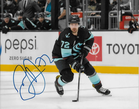 Autographed Seattle Kraken Joonas Donskoi 8x10 Photo #2 Original