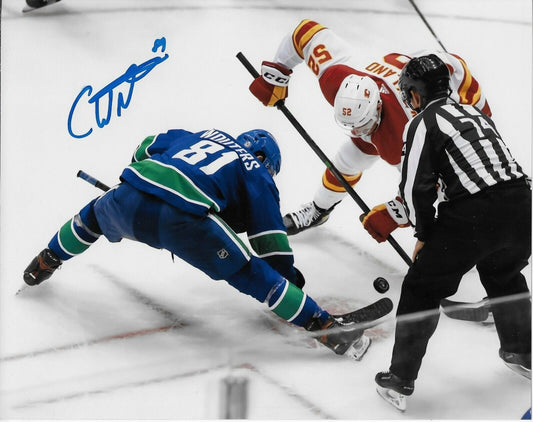 Photo autographiée n° 3 originale de Chase Wouters des Canucks de Vancouver 8x10