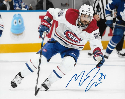Autographed Montreal Canadiens Mathieu Perreault 8x10 Photo #2 Original