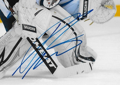 Autographed Winnipeg Jets Ondrej Pavelec Goalie 8x10 Photo #3 Original