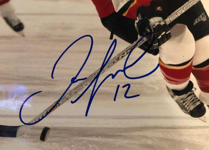 Auto. Calgary Flames Hall of Famer Jarome Iginla 11x14 Photo JSA Authentication