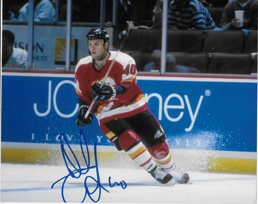 Autographed Calgary Flames Daniel Tkaczuk Springfield 8x10 Photo Original