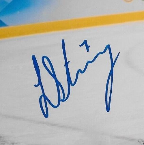 Signed  Laura Stacey Team Canada Womens Hockey Olympics 8x10 Photo #9 Original