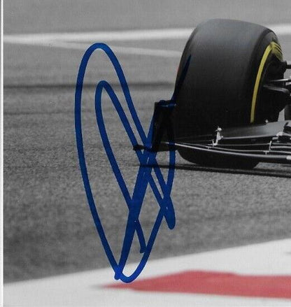 Dédicacé Sauber-Ferrari Formule 1 Antonio Giovinazzi 8x10 Photo #5 Original
