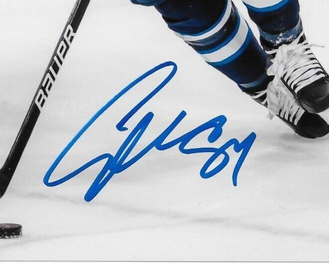 Autographed Winnipeg Jets Sam Gagner 8x10 Photo #2 Original