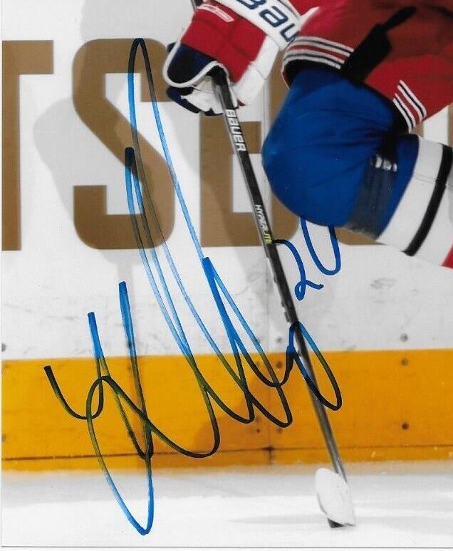 Photo originale dédicacée de Kaapo Kakko des Rangers de New York 8x10