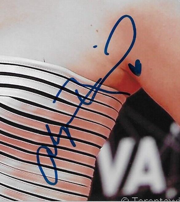 Photo autographiée de la chanteuse Alyssa Reid The Game Alone Again 8x10 Original