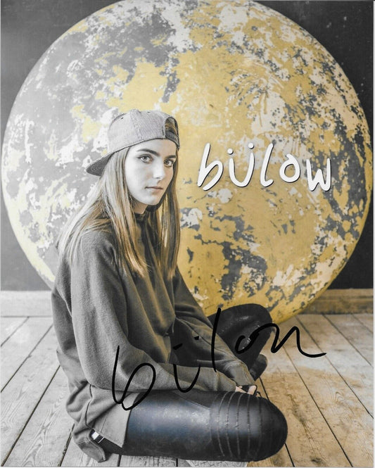 Autographed Pop Singer Megan Bulow 8x10 Photo #3 Original