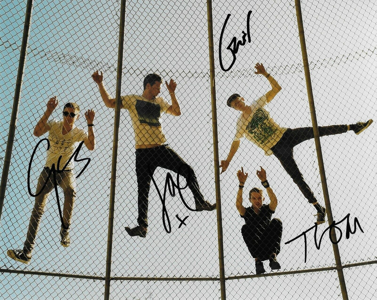Autographed Indie Rock Band Alt-J Fully Signed 8x10 Photo Original