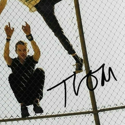 Autographed Indie Rock Band Alt-J Fully Signed 8x10 Photo Original