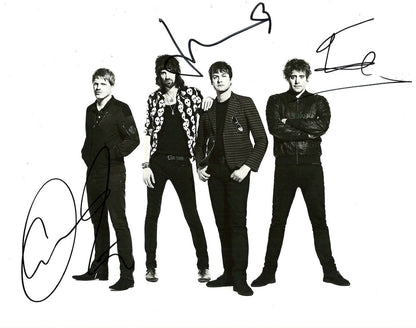 Autographed Kasabian Tom Meighan  Chris Edwards Ian Matthews 8x10 Photo Original