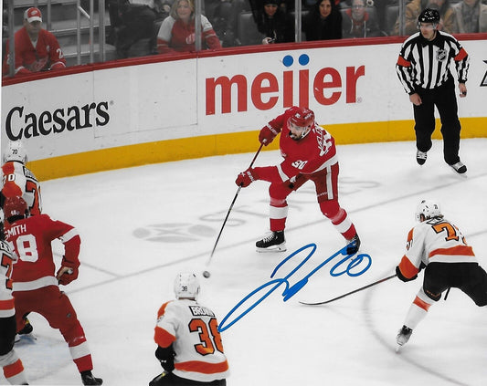 Autographed Detroit Red Wings Joe Veleno 8x10 Photo #4 Original