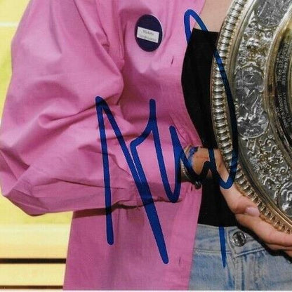 Carte de tennis 8x10 autographiée par Marketa Vondrousova Wimbledon 2023 Ph. #3 Original avec JSA