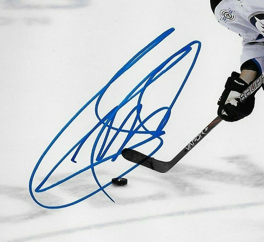 Autographed Winnipeg Jets Mark Scheifele Signed 8x10 Photo Original