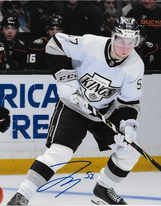 Photo 8x10 autographiée par Jacob Moverare des Kings de Los Angeles #1 originale