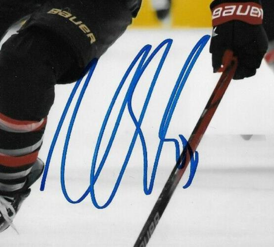 Signed Claude Giroux Ottawa Senators Autographed 8x10 Photo #1 Original