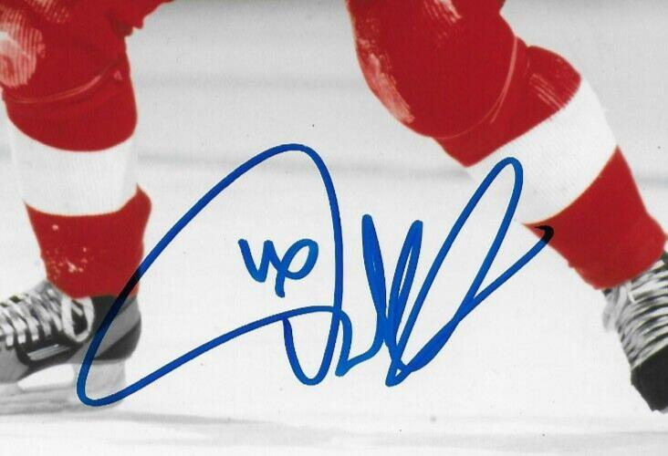 Signed Pat Verbeek Detroit Red Wings Autographed 8x10 Photo #1 Original