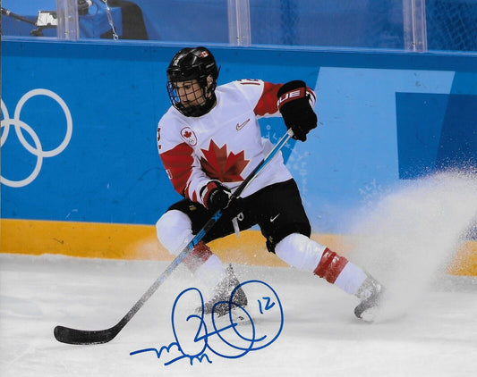Ballon de hockey féminin 8x10 #2 signé par Meaghan Mikkelson, Équipe Canada, Jeux olympiques de Sotchi 2014