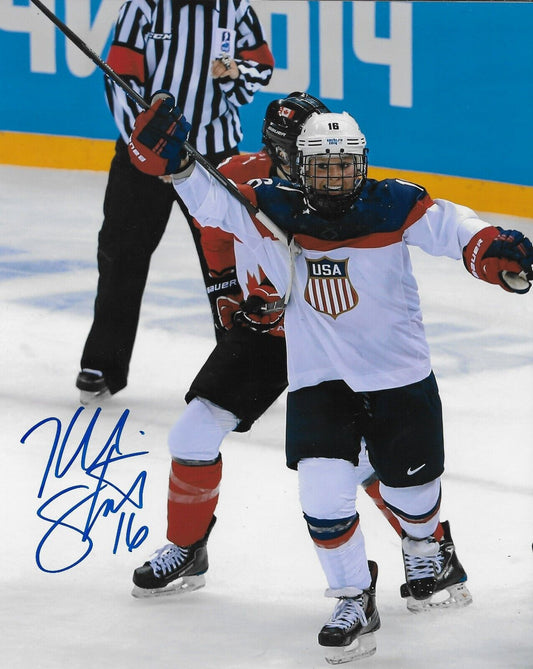 Photo 8x10 signée Kelli Stack, équipe américaine de hockey féminin aux Jeux olympiques de Vancouver 2014, n° 3