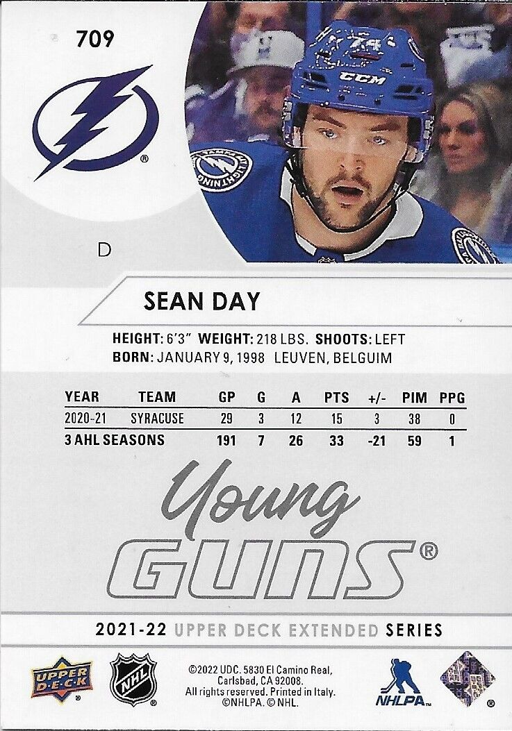 Signed Sean Day 2021-22 UD Tampa Bay Lightning Young Guns Rookie Card