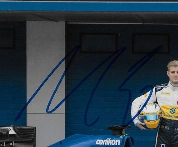 Photo 8x10 signée Marcus Ericsson, pilote de Formule 1 Sauber Racing #8 Original