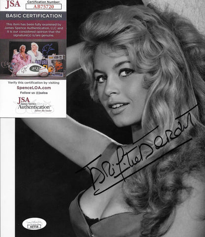 Photo originale autographiée 8x10 signée Brigitte Bardot n°2 avec authentification JSA