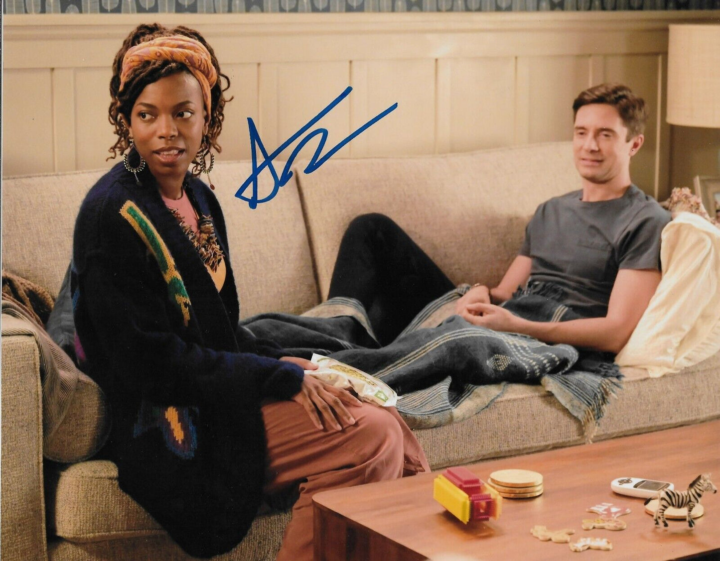 Signed Sasheer Zamata Autographed Home Economics 8x10 Photo #5 Original