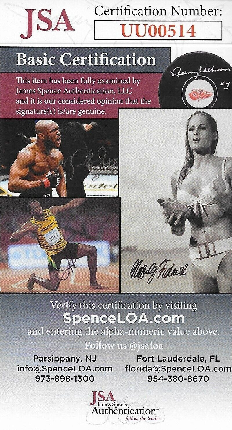 Photo 8x10 autographiée de Supergirl n°1 signée par Laura Benanti avec authentification JSA