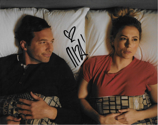 Signed Iliza Shlesinger Netflix Good on Paper Autographed 8x10 Photo 12 Original