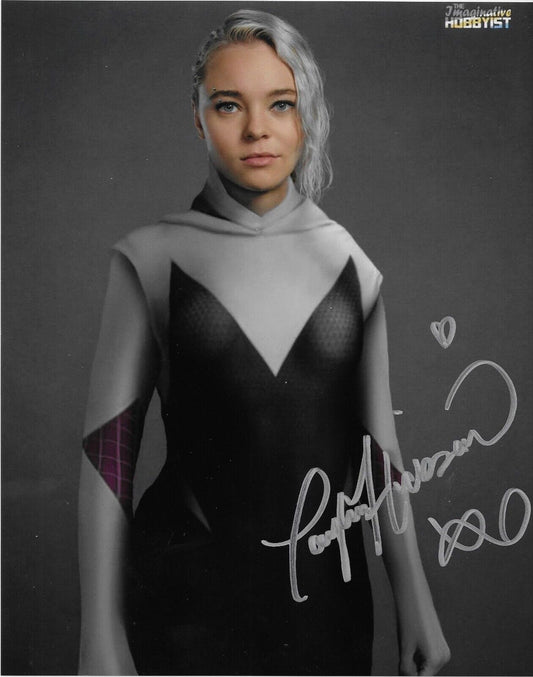 Photo autographiée 8x10 de Taylor Hickson Motherland Fort Salem n° 5 originale
