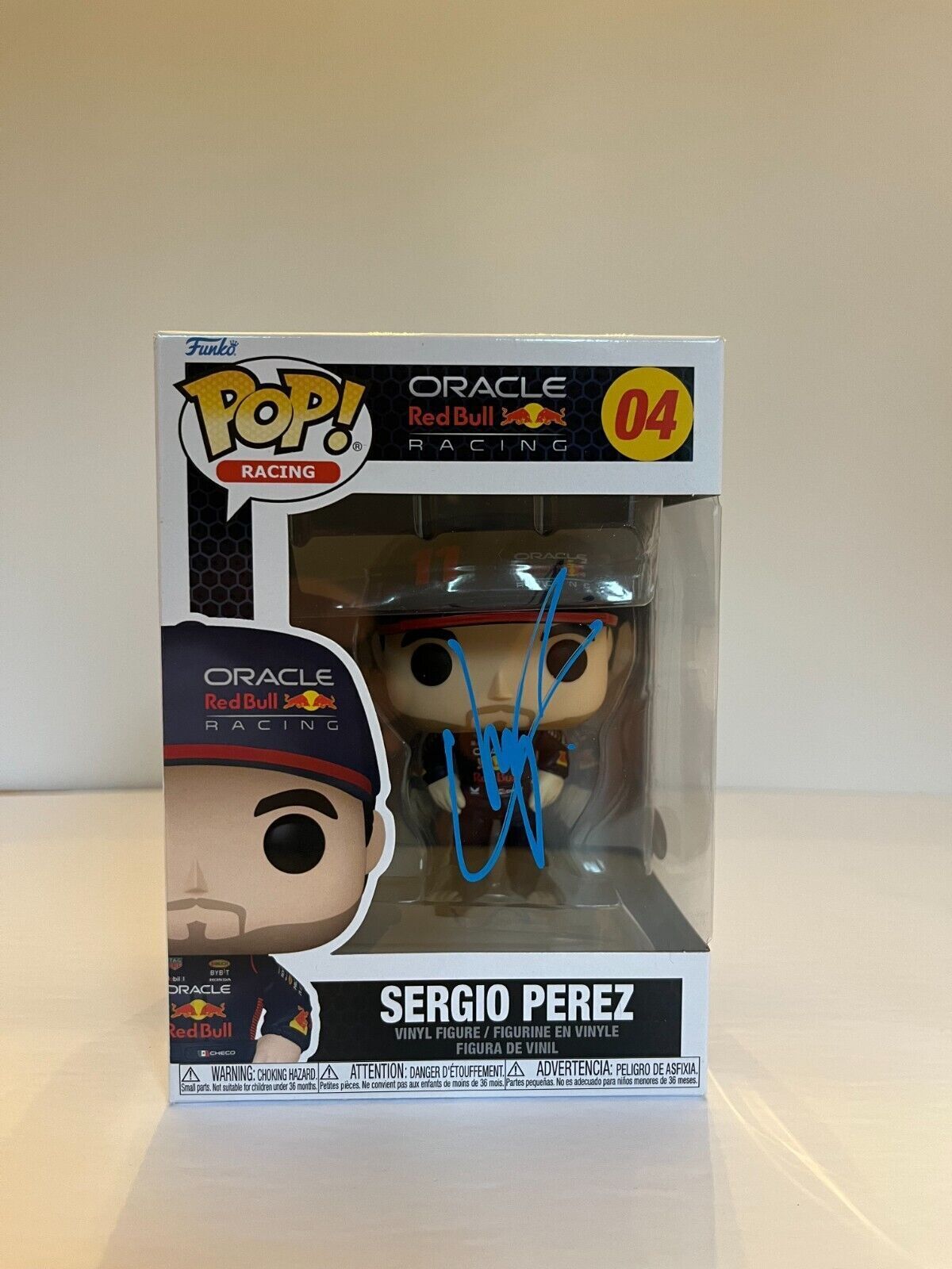 Funko Pop JSA Cert de Formule 1 Red Bull autographié par Sergio Perez