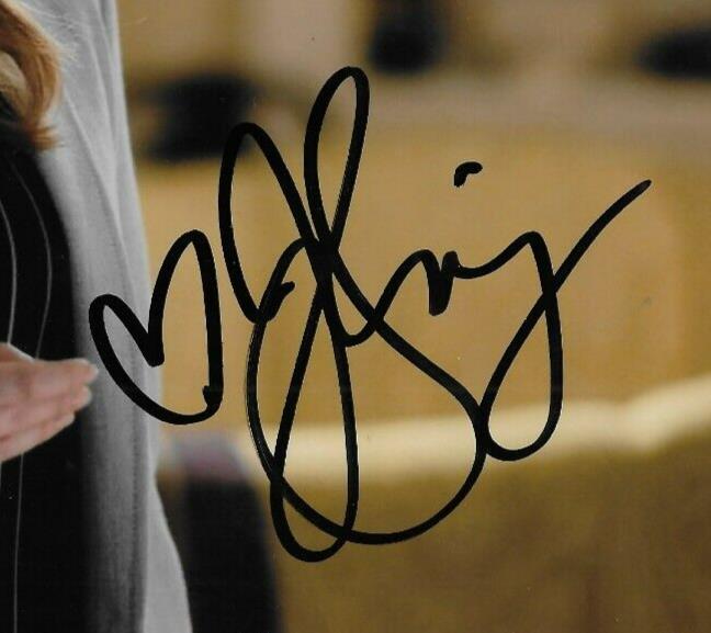 Photo 8x10 signée par l'actrice Jennifer Finnigan #5 Original
