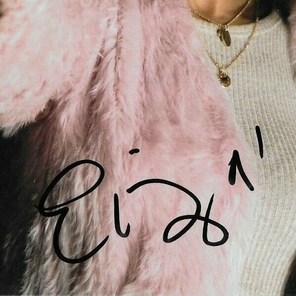 Photo autographiée 8x10 de l'actrice et chanteuse Eiza Gonzalez n°1 originale