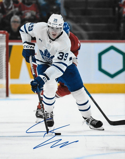 Signed Fraser Minten  Toronto Maple Leafs Autographed  8x10 Photo #1 Original