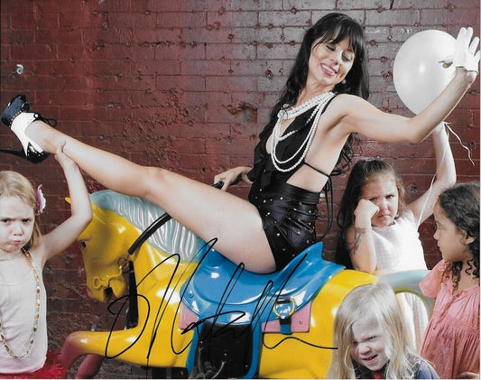 Photo signée Natasha Leggero Actrice Comédienne Ugly American 8x10 #4 Original
