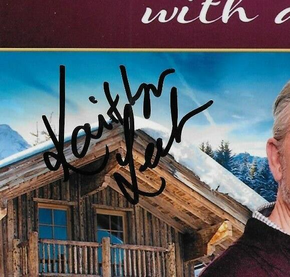 Signed Kaitlyn Leeb Actress Christmas with a View 8x10 Photo #4 Original