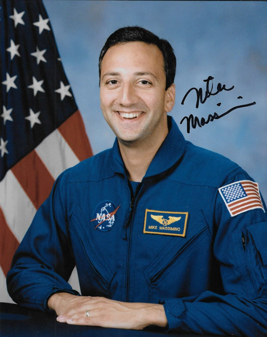 Photo 8x10 autographiée de l'astronaute Michael Massimino n°1 originale