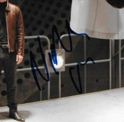 Photo dédicacée 8x10 de l'acteur X-Men First Class signée Nicholas Hoult #1
