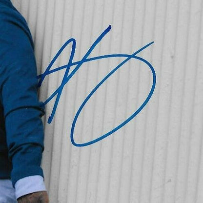 Signed Kevin Hart Actor Autographed 8x10 Photo #2 Original
