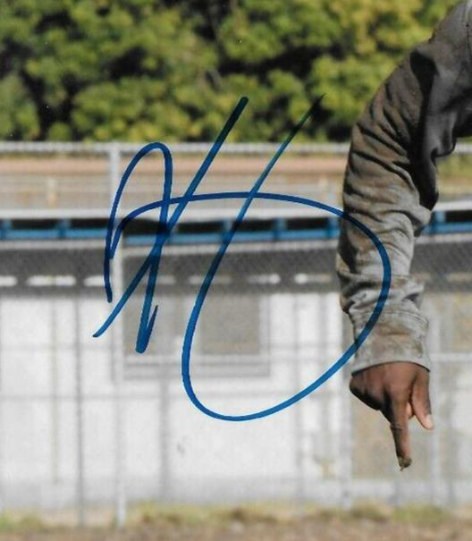 Photo 8x10 signée par l'acteur Kevin Hart #5 Original