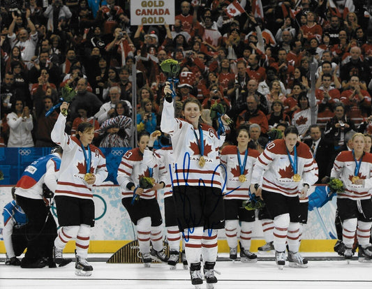 Signed Haley Wickenheiser Team Canada Womens Hockey 8x10 Photo #2 Original