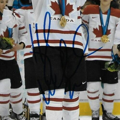 Signed Haley Wickenheiser Team Canada Womens Hockey 8x10 Photo #2 Original